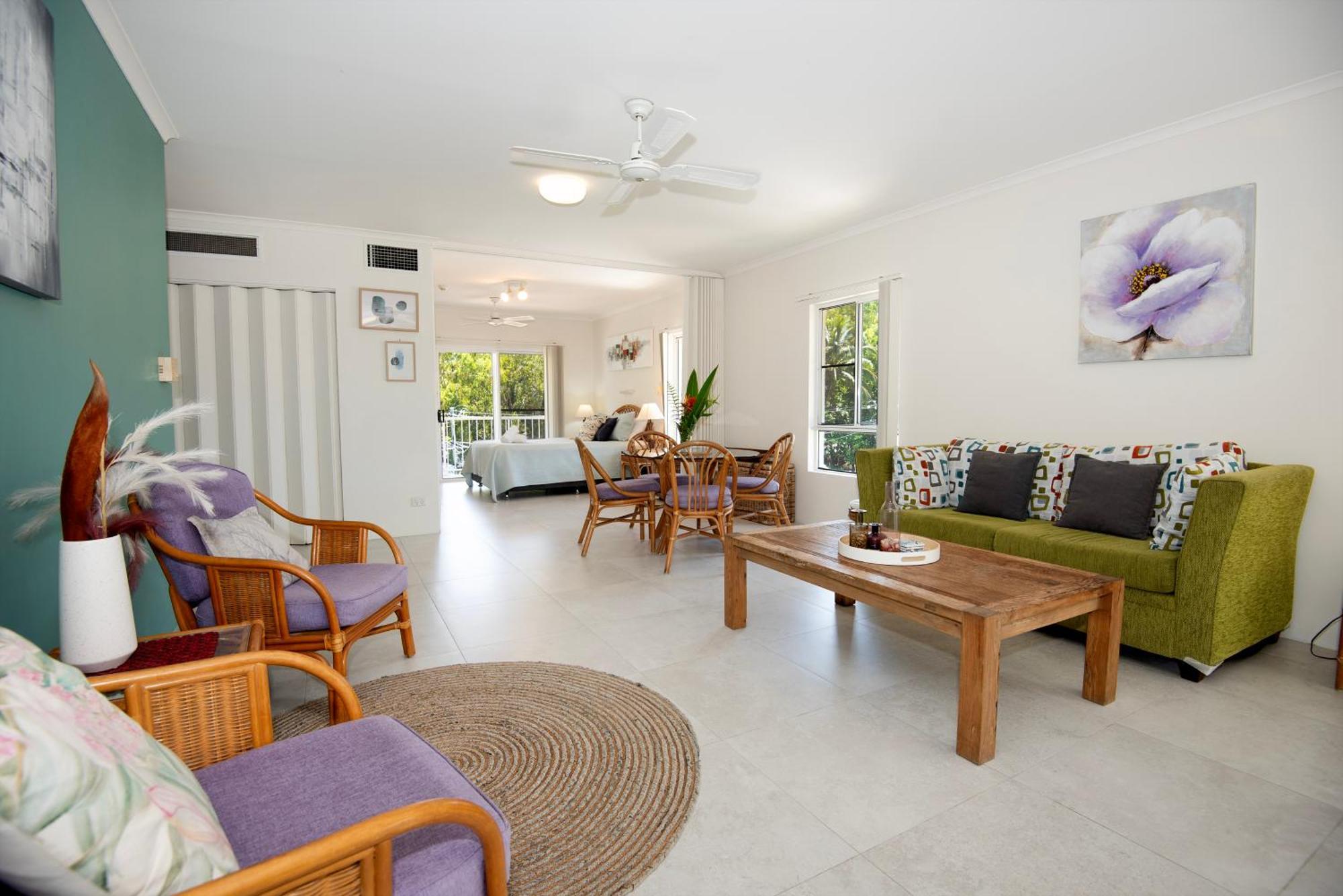 Golden Sands Beachfront Resort Yorkeys Knob المظهر الخارجي الصورة